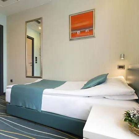 Hotel Kopernikus Prag 4*